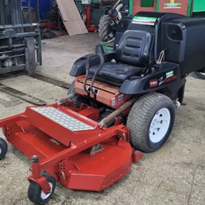 Trattorino Rasaerba TORO Z MASTER Z320