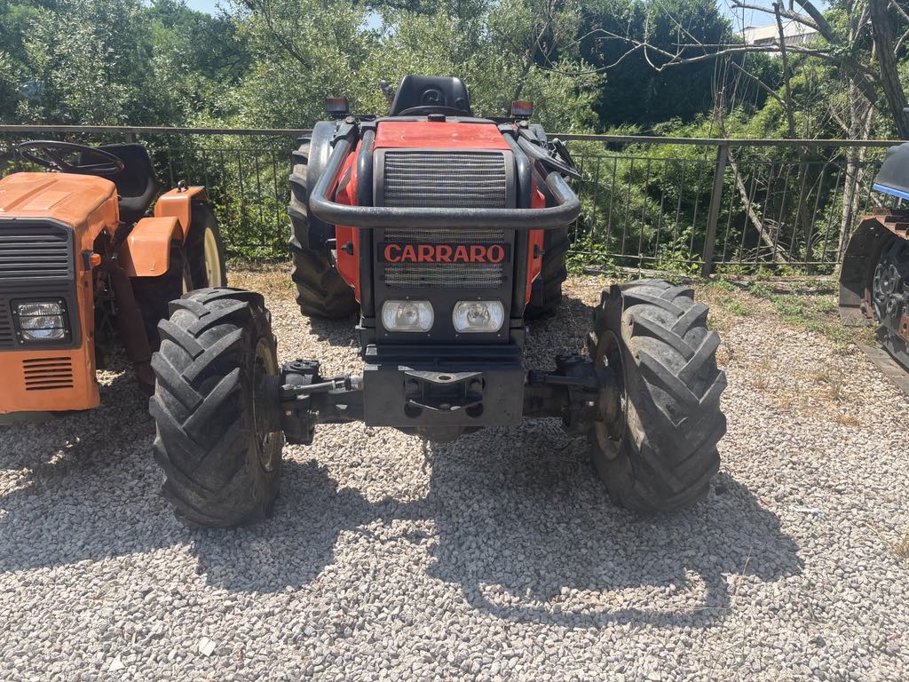 Trattore Agritalia Carraro 8.1000