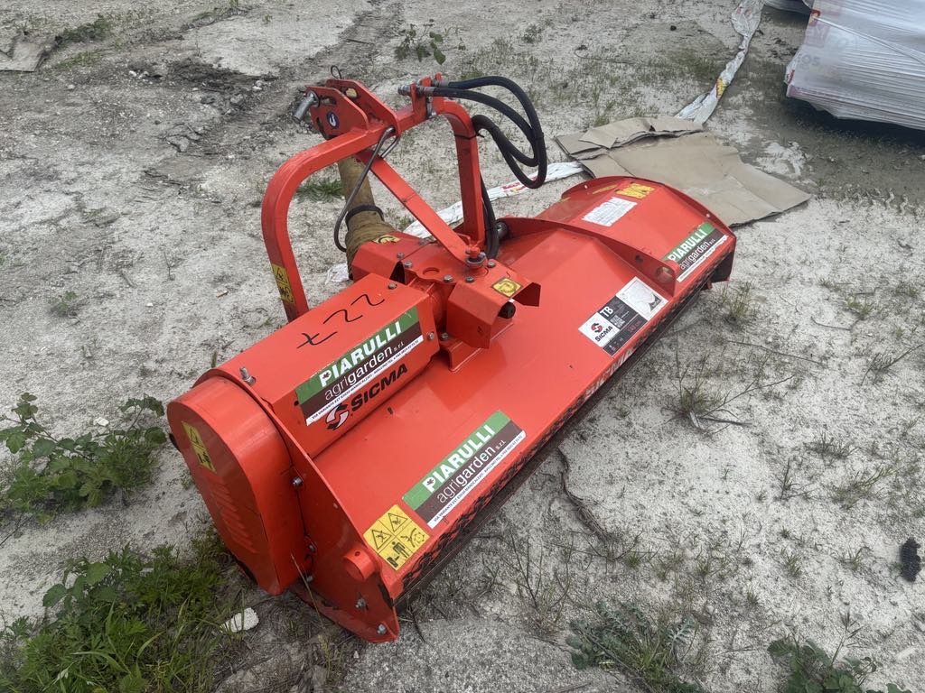 Trincia Sicma TB 140 con spostamento idr